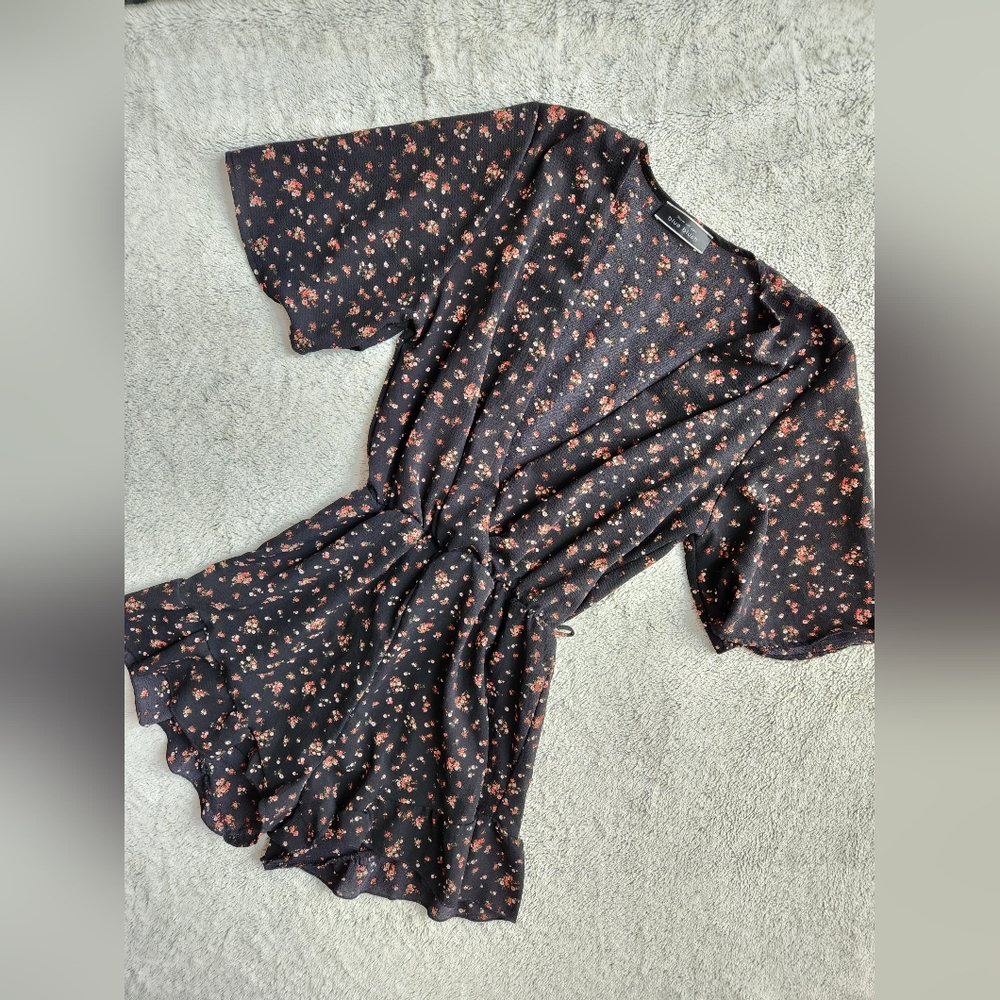 2/$30 Floral Flowy Romper